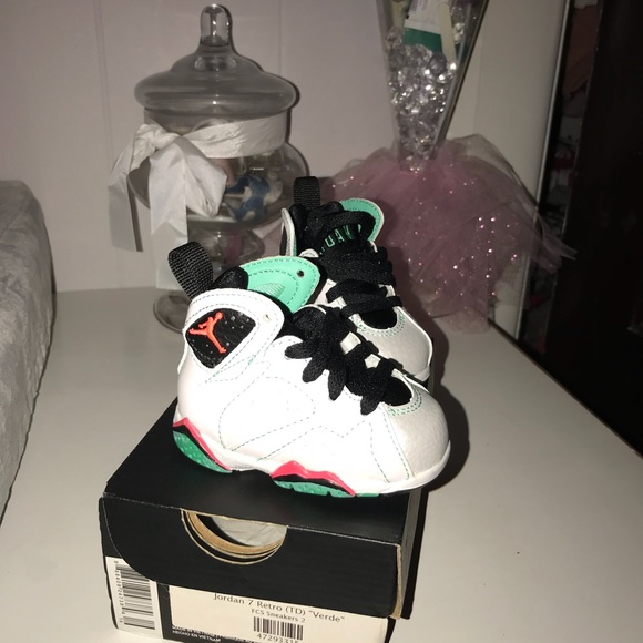 NWB Jordan Retro 7 “Verde” infant - Picture 4 of 5